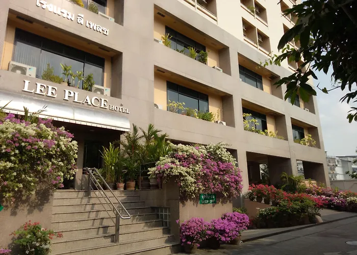 Lee Place Hotel กรุงเทพมหานคร